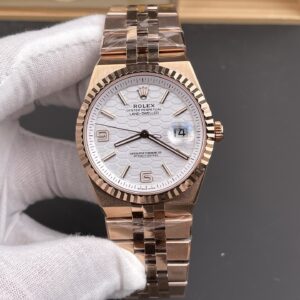 ES Land Cruiser Rose Gold White Dial/40mm/9015 Camera